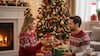Christmas 2025: पार्टनर को क्रिसमस पर दें ये खास गिफ्ट, जो दिल को छू जाए!