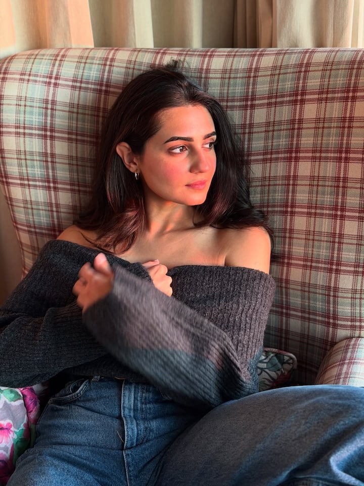 म्यूजिक वीडियो में काम करने के बाद साल 2022 में वेदिका ने अपना बॉलीवुड डेब्यू किया। उनकी पहली फिल्म ऑपरेशन रोमियो थी। इस फिल्म का निर्देशन नीरज पेंडेल ने किया था। मगर अफसोस उनकी ये फिल्म बॉक्स ऑफिस पर फ्लॉप साबित हुई थी।