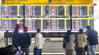 इंडिगो संकट मामले को लेकर सरकार सख्त, DGCA ने CEO को भेजा शो-कॉज नोटिस, गठित हुई कमेटी