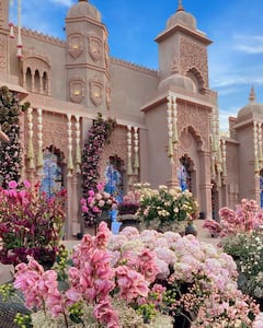 Jay Pawar Photo : जय पवार-ऋतुजा पाटील यांचा शाही विवाह, बहरिनमधील खास फोटो समोर