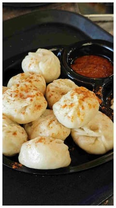 घर पर ऐसे बनाएं नेपाली झोल मोमो