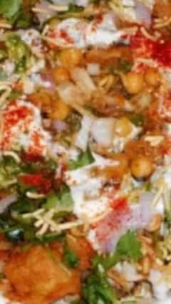 मध्य प्रदेश की फेमस चाट की दुकानें, जहां हर गली में मिलेगा स्वाद का जबरदस्त तड़का