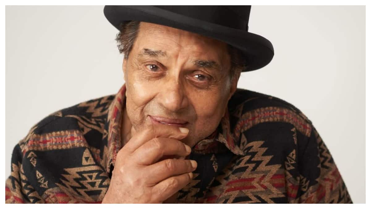 Sunny, Esha & Abhay Deol Share Tributes On Dharmendra’s Birth Anniversary After His Death