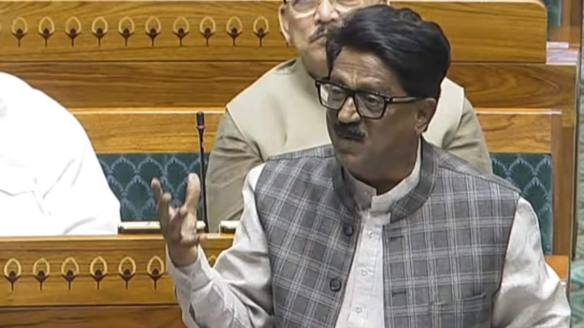 वो अपमान जिसने वंदे मातरम् के रचयिता को बना दिया बागी... उद्धव के MP ने संसद में सुनाई बंकिम चंद्र और कर्नल डफिन का किस्सा