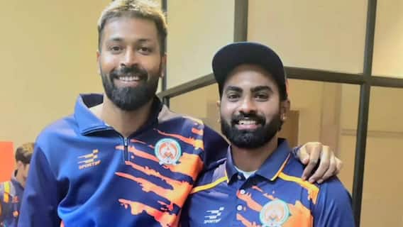 SMAT: पांड्या के जिगरी अमित पासी ने T20 डेब्यू में की वर्ल्ड रिकॉर्ड की बराबरी, 55 गेंदों में जड़े 114 रन SMAT: पांड्या के जिगरी अमित पासी ने T20 डेब्यू में की वर्ल्ड रिकॉर्ड की बराबरी, 55 गेंदों में जड़े 114 रन