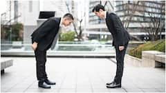 జపాన్‌లో వంగి ఎందుకు నమస్కారం చేస్తారో తెలుసా? Ojigi గురించి ఇంట్రెస్టింగ్ విషయాలివే