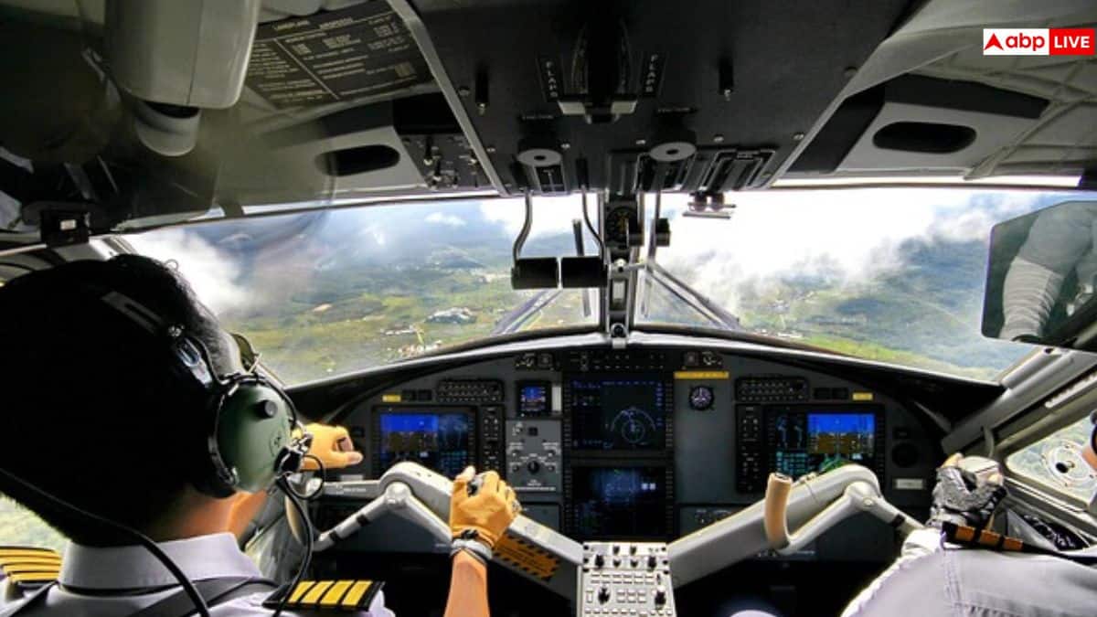 पायलट बनने के लिए 12वीं के बाद क्या करना होता है, जानिए नौकरी लगते ही कितना मिलता है पैसा?