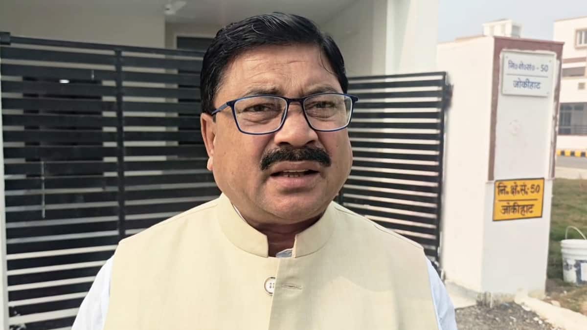 'नीतीश कुमार मेरे राजनीतिक गुरु', AIMIM विधायक ने की CM से मुलाकात, कर दी ये बड़ी मांग