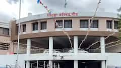 बीडमध्ये बोगस दिव्यांग कर्मचाऱ्यांना प्रशासनाचा दणका, 400 कर्मचाऱ्यांवर कारवाईची टांगती तलवार; 18 कर्मचारी निलंबित
