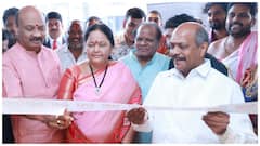 నర్సీపట్నం సిగలో సీఎంఆర్ జ్యువెలరీ- కొత్త షోరూం ప్రారంభించిన స్పీకర్ అయ్యన్నపాత్రుడు 