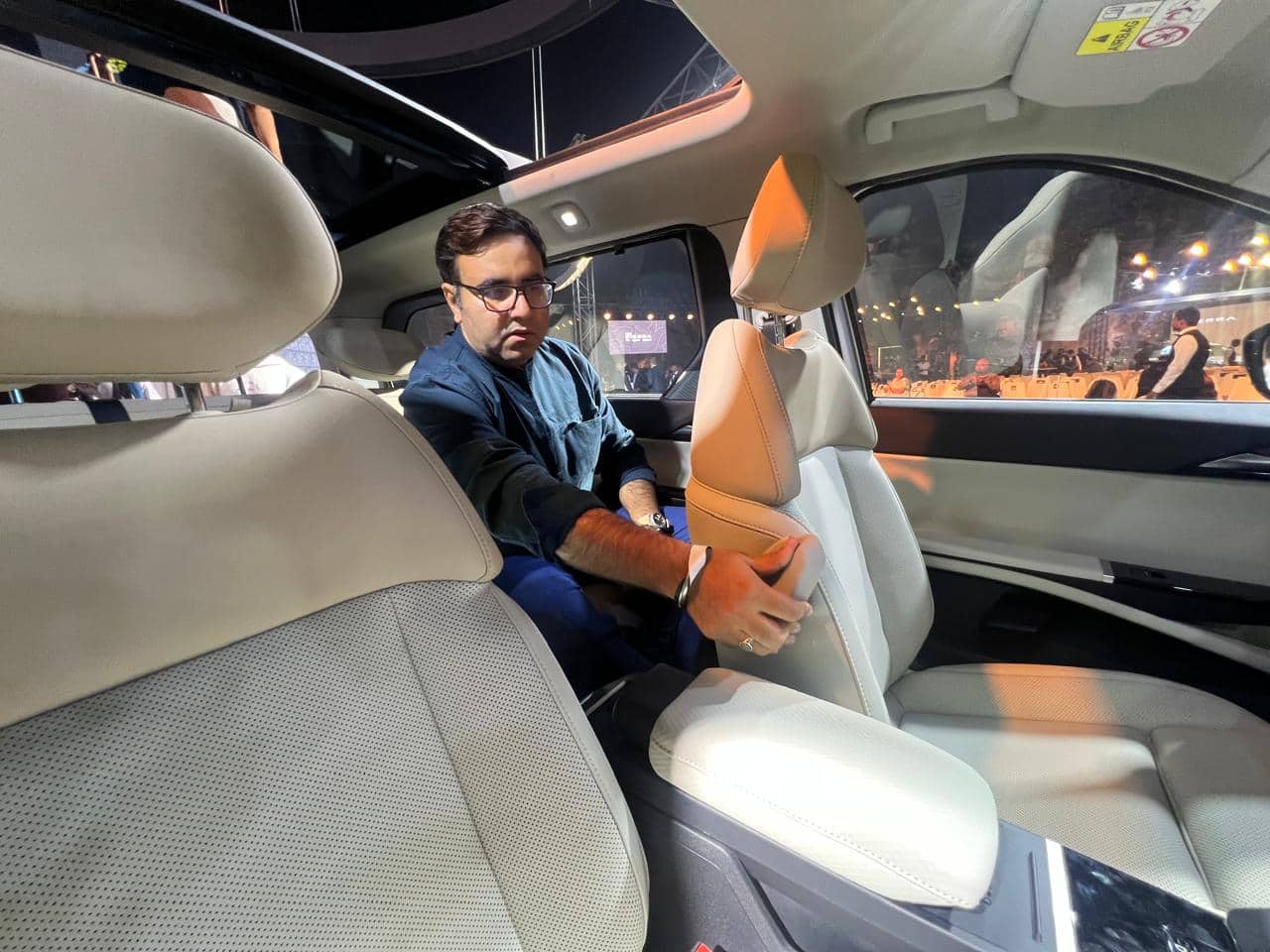 Tata Sierra Cabin Space Review: How Does It Compare With Rivals?