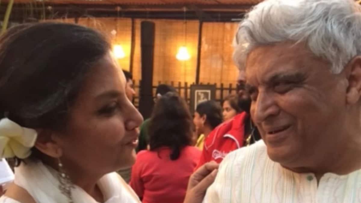 Shabana Azmi Celebrates 41st Wedding Anniversary With Javed Akhtar, Shares Tender Instagram Moment