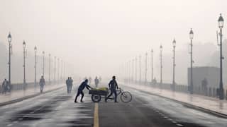 IMD Issues Cold Wave, Dense Fog Warning; Minimum Temp To Drop In Delhi From This Day