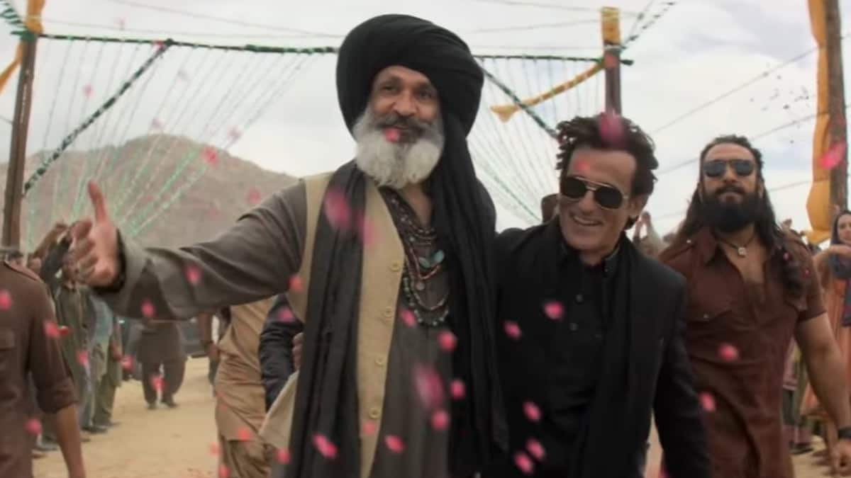 ‘Fa9la’ Becomes Akshaye Khanna’s Jamal Kudu Moment: Meet Flipperachi, The Arab Rap Star Behind The Track