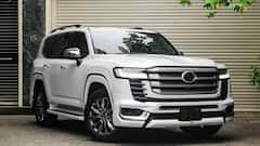 Toyota Discounts: ஃபயர் மோடில் டொயோட்டா.. ரூ.13.67 லட்சம் வரை சலுகைகளை அள்ளி வீசி அதகளம் - இன்னோவா To ஹைரைடர்