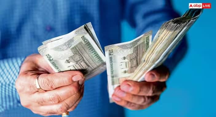 દેવું ઘણીવાર નાણાકીય પરિસ્થિતિઓને કારણે થાય છે. જોકે, જ્યોતિષ અનિશ વ્યાસના મતે, કેટલીકવાર દેવું અથવા લોન ચોક્કસ કુંડળી સંયોજનોને કારણે પણ થઈ શકે છે, જે દેવું વધારે છે અને લોન લેવાની જરૂરિયાત તરફ દોરી જાય છે.