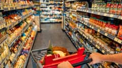 Food Items: இந்த உணவுகள் ஒருபோதும் கெட்டுப்போகாது.. எப்படி தெரியுமா?