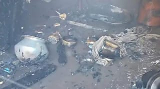 Punjab News: ਪੰਜਾਬ 'ਚ ਮੱਚਿਆ ਹਾਹਾਕਾਰ, ਜਾਣੋ ਕਿਉਂ ਇੱਧਰ-ਉੱਧਰ ਭੱਜੇ ਲੋਕ? ਸੜ ਕੇ ਸੁਆਹ ਹੋਇਆ...