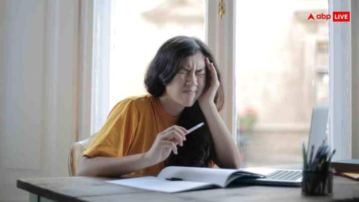 सुबह-सुबह यह ड्रिंक शरीर में पानी की कमी को पूरा करता है और शहद की नेचुरल शुगर तुरंत एनर्जी का संचार करती है. आप पूरे दिन तरोताजा महसूस करते हैं.