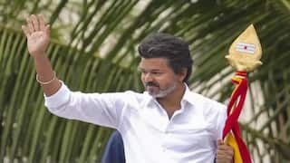 TVK Vijay: ஒன்னு இவங்க... இல்லனா அவங்க.. விஜய் போடும் கூட்டணி கணக்கு!