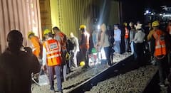 मोठी बातमी! मध्य रेल्वेची नागपूरकडे जाणारी रेल्वे वाहतूक विस्कळीत; मलकापूर रेल्वे स्टेशन वर मालगाडीचे दोन डब्बे घसरले