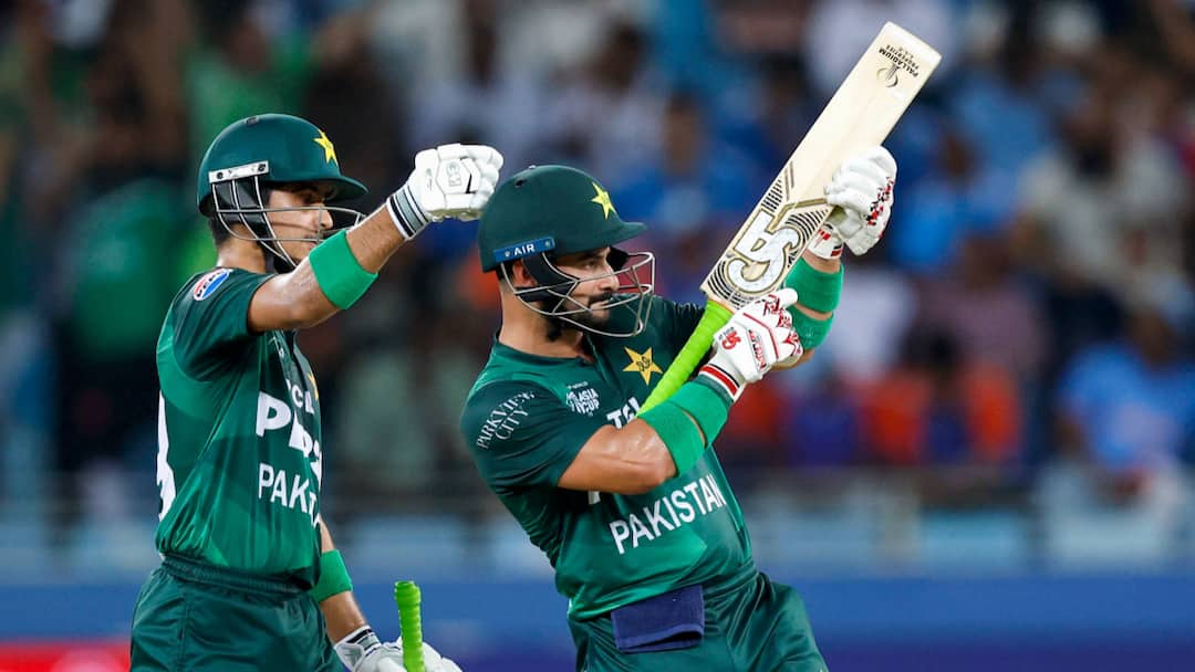 IND vs SA T20I Aakash Chopra Takes A Swipe At Pakistani Batsman On Commentary Aakash Chopra Takes A Swipe At Pakistani Batsman On Commentary During IND vs SA T20I