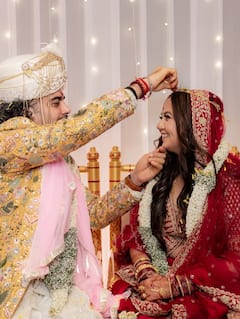 जयमाल से लेकर सिंदूरदान और विदाई तक, रूपल त्यागी ने दिखाई अपनी शादी की हर एक रस्म, देखें एक्ट्रेस की वेडिंग एल्बम