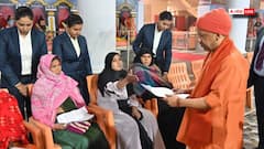 गोरखपुर में CM योगी ने 200 लोगों की सुनी समस्याएं, कहा- 'घबराइए मत, हर समस्या का समाधान होगा'