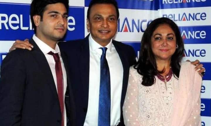 वहीं फंड डायवर्ट होने के दौरान जय अनमोल रिलायंस होम फाइनेंस के एग्जीक्यूटिव डायरेक्टर थे. सीबीआई का आरोप है कि उन्होंने और अन्य निदेशकों ने बैंक को गलत जानकारी दी और शर्तों का उल्लंघन किया.