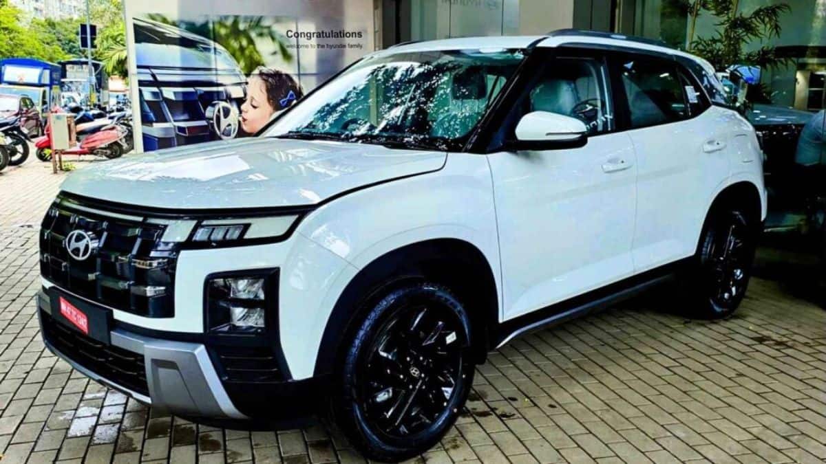 Car Sale: மாருதியை பின்னுக்கு தள்ளி டாடா முதலிடம்.. ஆனால் மொத்த லிஸ்டில் யாரு கெத்து? நவம்பர் கார் விற்பனை