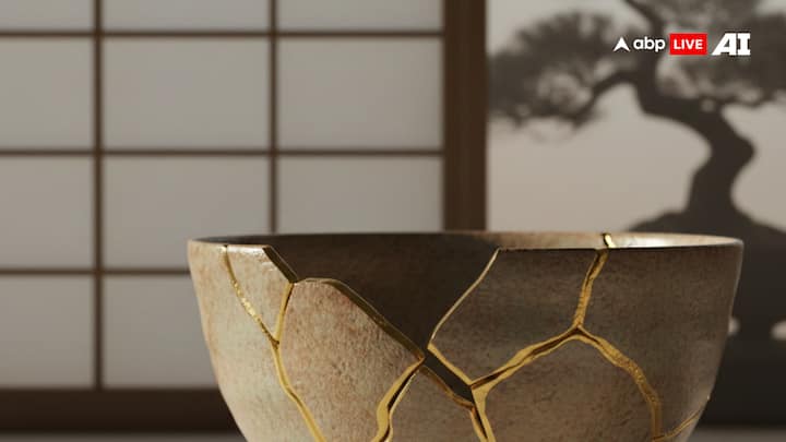 किंत्सुगी तकनीक एक ऐसी जापानी तकनीक है, जिसमें अगर आप कुछ खराब करते हैं तो हार मानें. उसे फिर से ठीक करें, उसे आकार दें और सजाए. आलस कई बार कमियों के पीछे छिपा होता है, लेकिन जब आप गलतियों को सुधारते हैं तो आलस खत्म होने लगता है.