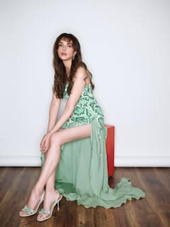 मरमेड स्टाइल ड्रेस पहन खूब इतराईं अदिति राव हैदरी, हर एक तस्वीर चुरा लेगा दिल