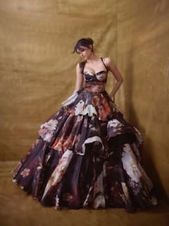 Palak Gown: ફ્લેયર ગાઉનમાં પ્રિન્સેસ લાગી પલક તિવારી, તસવીરો પર ફેન્સ ફિદા