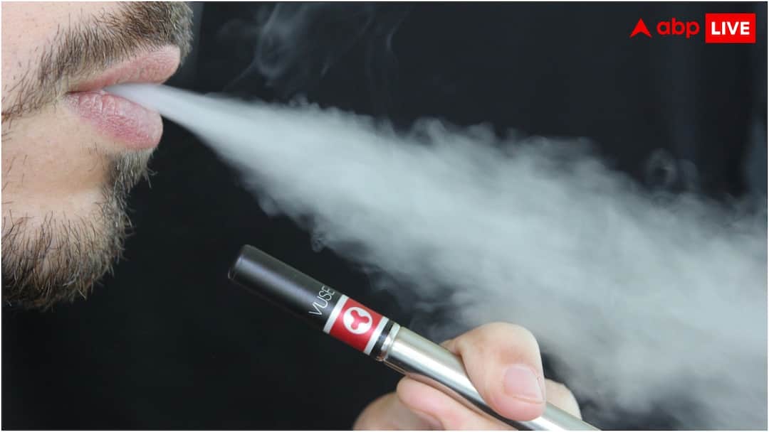 क्या है ई-सिगरेट, आम सिगरेट से कितनी खतरनाक? टीएमसी सांसद पर संसद में स्मोकिंग के आरोपों के बीच जानिए जवाब What is e-cigarette and how it works Blame on TMC MP क्या है ई-सिगरेट, आम सिगरेट से कितनी खतरनाक? टीएमसी सांसद पर संसद में स्मोकिंग के आरोपों के बीच जानिए जवाब