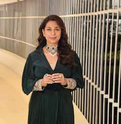 मिलिए देश की सबसे अमीर एक्ट्रेस से, इनकी दौलत के सामने सलमान और आमिर भी हैं गरीब