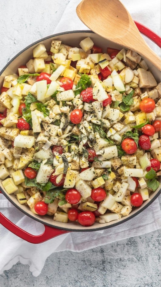 সন্ধেবেলায় রাতের খাবার খেয়ে নিলে শরীরের কী কী উপকার হবে?