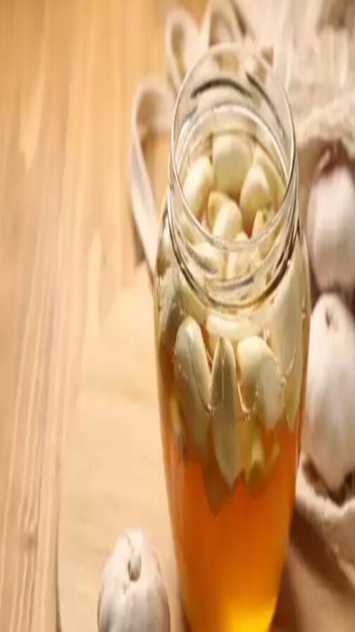 பூண்டு மற்றும் தேன் சாப்பிடுவதால் கிடைக்கும் நன்மைகள்