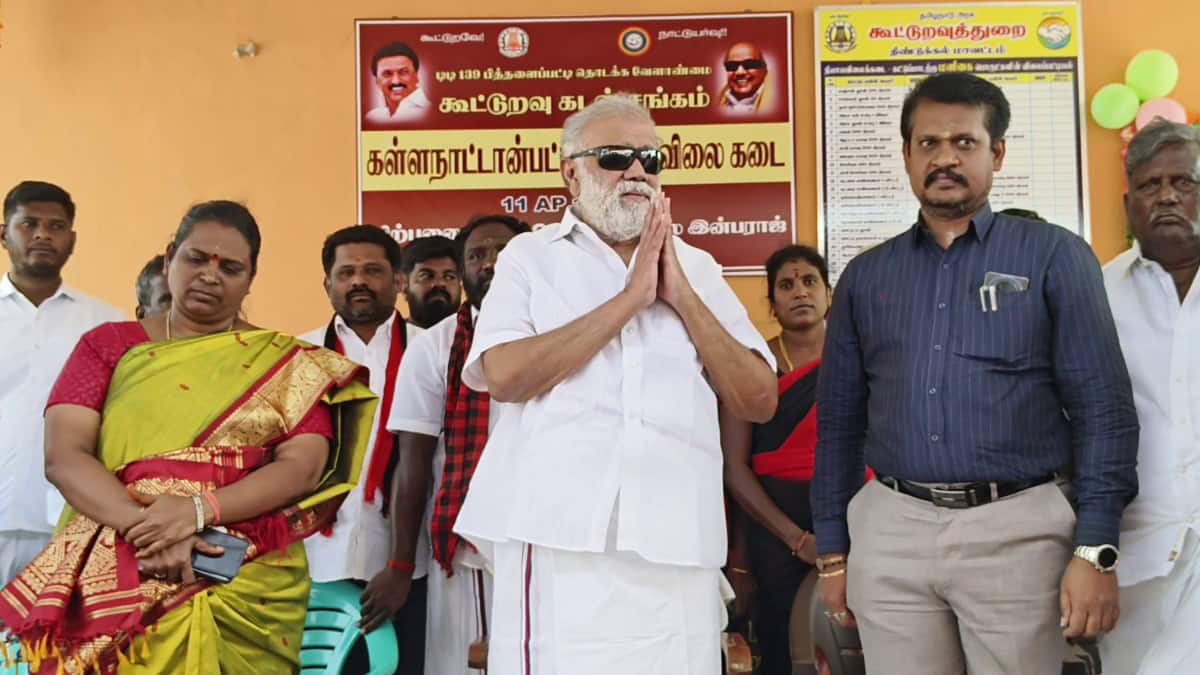அதிமுக 2026 தேர்தலில் 210 தொகுதிகளில் வெற்றி பெற வாய்ப்பில்லை! அமைச்சர் ஐ. பெரியசாமி பரபரப்பு பேட்டி!