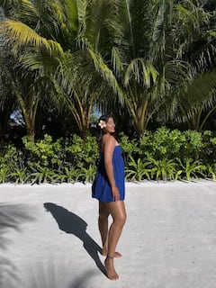 Nikita Sharma Photo: વેકેશન વાઇબ્સ! બ્લુ બેબી ડ્રેસમાં નિકિતા શર્માનો બીચ લૂક વાયરલ