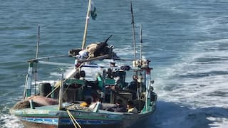 ભારતીય કોસ્ટગાર્ડનું સફળ ઓપરેશન, જખૌ નજીક 11 પાકિસ્તાની માછીમાર ઝડપાયા