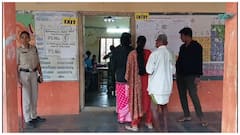 తెలంగాణలో ప్రశాంతంగా ముగిసిన తొలి దశ గ్రామ పంచాయతీ పోలింగ్‌- లెక్కింపు ప్రారంభం