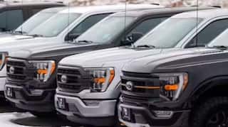 Auto News: ਇਨ੍ਹਾਂ ਕਾਰਾਂ 'ਤੇ ਲੱਖਾਂ ਰੁਪਏ ਦਾ ਮਿਲ ਰਿਹਾ ਡਿਸਕਾਊਂਟ, ਸਾਲ ਦੇ ਅੰਤ 'ਚ ਸਸਤੀ ਡੀਲ ਦਾ ਸੁਨਿਹਰੀ ਮੌਕਾ; ਖਰੀਦਣ ਵਾਲਿਆਂ ਦੀ ਲੱਗੀ ਕਤਾਰ... 