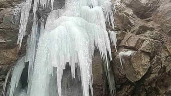 उत्तराखंड: नीती घाटी में कड़ाके की ठंड, गाड-गदेरे, छोटे झरने और नाले पूरी तरह जमे