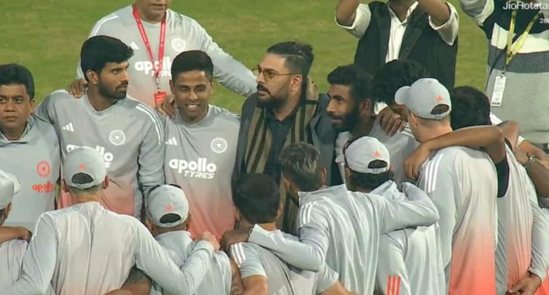 Yuvraj Singh Joins Team India Huddle At Mullanpur Stadium – See Pics