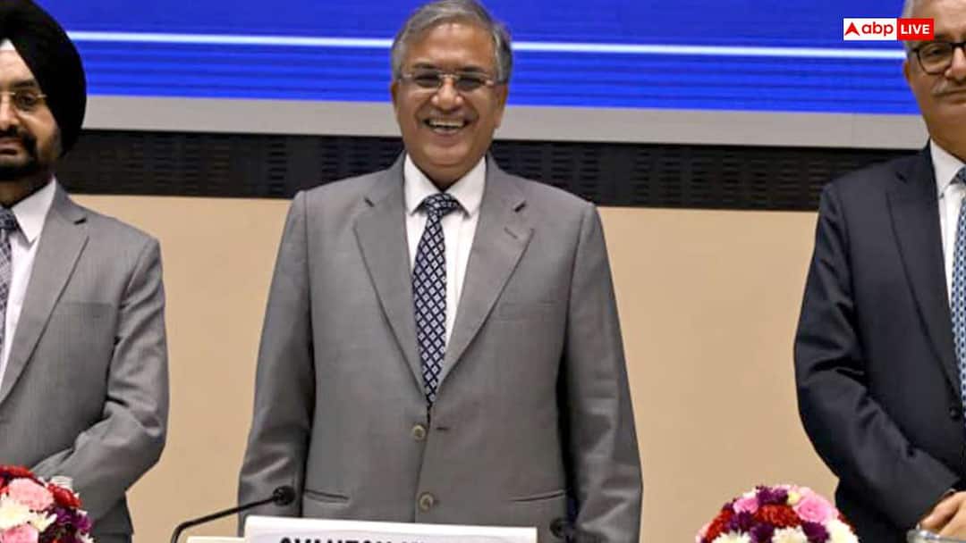 SIR में जोरों पर क्यों है एएसडी की चर्चा, आखिर क्या बला है यह? Pan India SIR eci special intensive revision asd voter verification SIR में जोरों पर क्यों है एएसडी की चर्चा, आखिर क्या बला है यह?