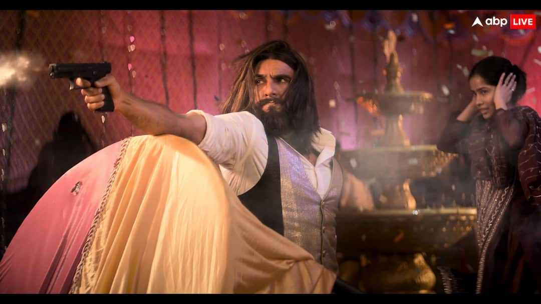 dhurandhar can not break 11 hindi films first week box office collection record jawan pathaan gadar 2 see list here 'धुरंधर' ने सैकड़ों रिकॉर्ड तोड़े लेकिन इन 11 फिल्मों को छू भी नहीं पाई