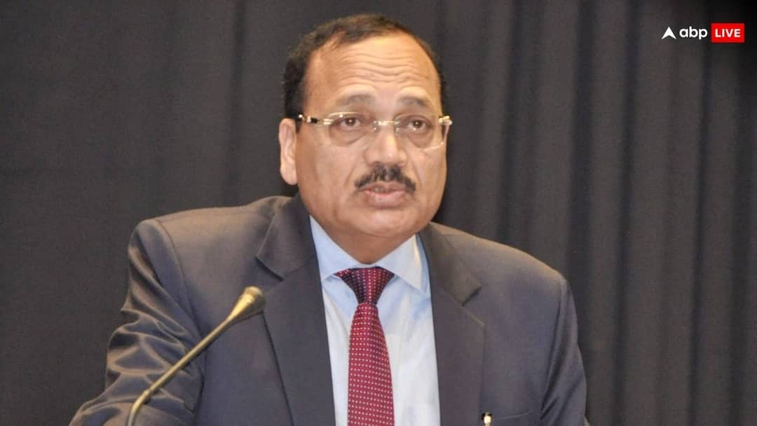 ‘Hitting Sixes Before Retirement’: CJI Surya Kant Flags Troubling Trend In Judicial Conduct ‘Hitting Sixes Before Retirement’: CJI Surya Kant Flags Troubling Trend In Judicial Conduct ‘Hitting Sixes Before Retirement’: CJI Surya Kant Flags Troubling Trend In Judicial Conduct