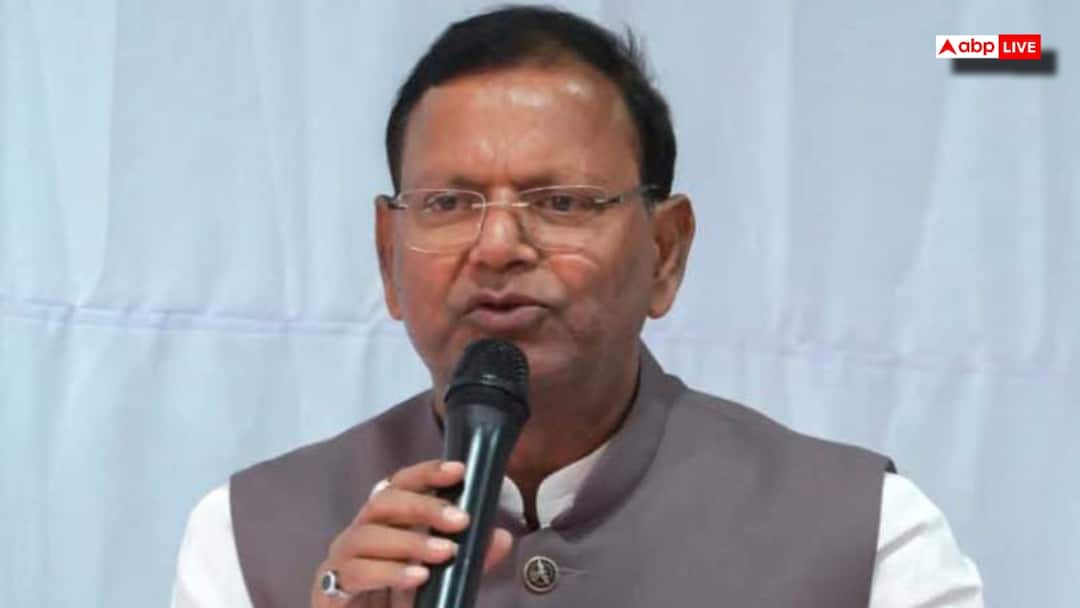 UP में अध्यक्ष पद के लिए पंकज चौधरी पर ही क्यों दांव लगाने जा रही BJP? पढ़ें इनसाइड स्टोरी Up bjp president race Pankaj Chaudhary unopposed election Kurmi vote bank pda strategy assembly election 2027 ann UP में अध्यक्ष पद के लिए पंकज चौधरी पर ही क्यों दांव लगाने जा रही BJP? पढ़ें इनसाइड स्टोरी