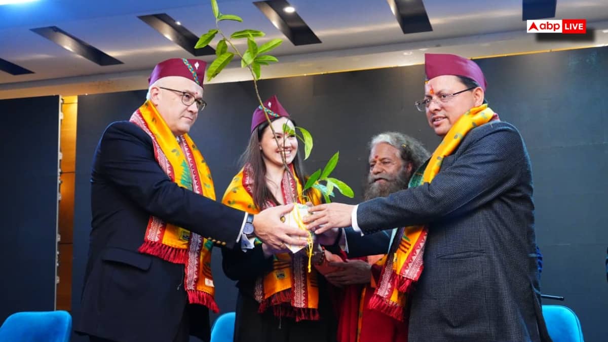 सरकार और जनता के बीच भरोसेमंद संवाद समय की सबसे बड़ी ज़रूरत', बोले- CM पुष्कर सिंह धामी