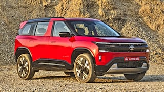 New Kia Seltos vs Tata Sierra: Which SUV Has More Features?